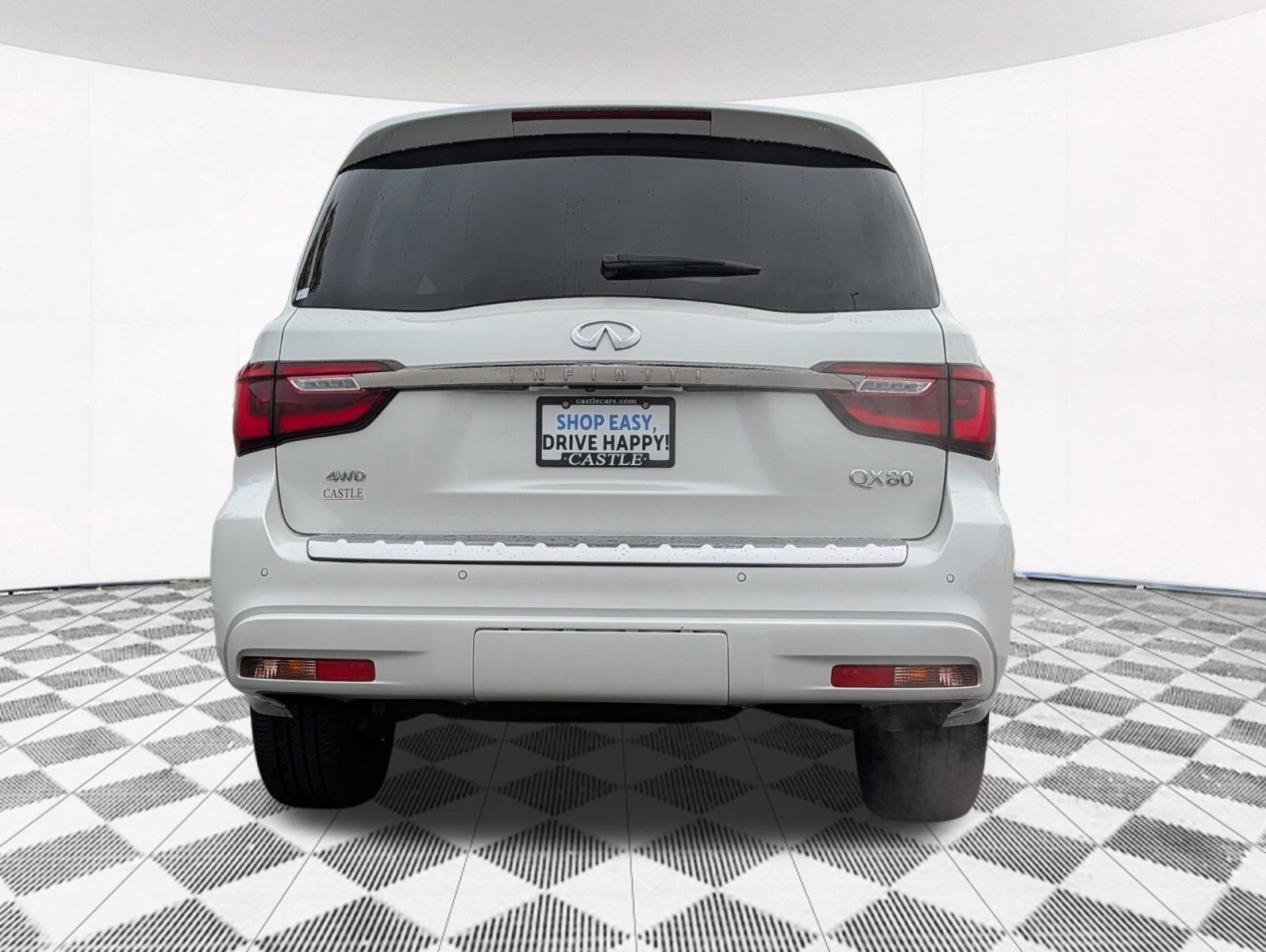 Used 2024 INFINITI QX80 Sensory AWD/4WD image 17