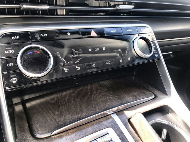 Used 2023 Genesis GV80 3.5T image 19