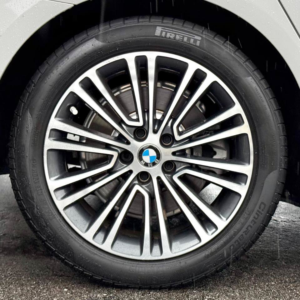 Used 2019 BMW 530i Sedan w/ Convenience Package RWD image 19