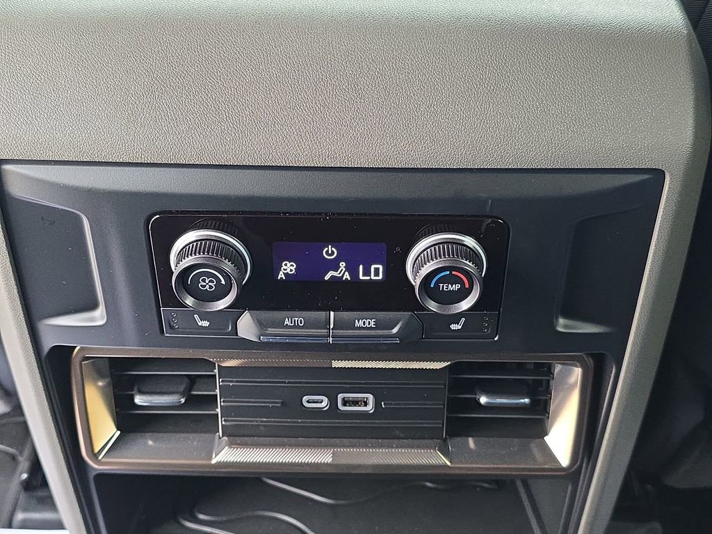 New 2025 GMC Hummer EV 3X w/ LPO, Sport Package image 24