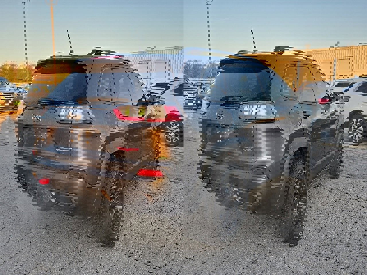 Used 2022 Jeep Cherokee Trailhawk w/ Trailer Tow Group image 6