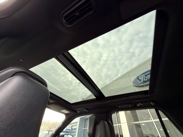 Used 2024 Lincoln Navigator Reserve image 18