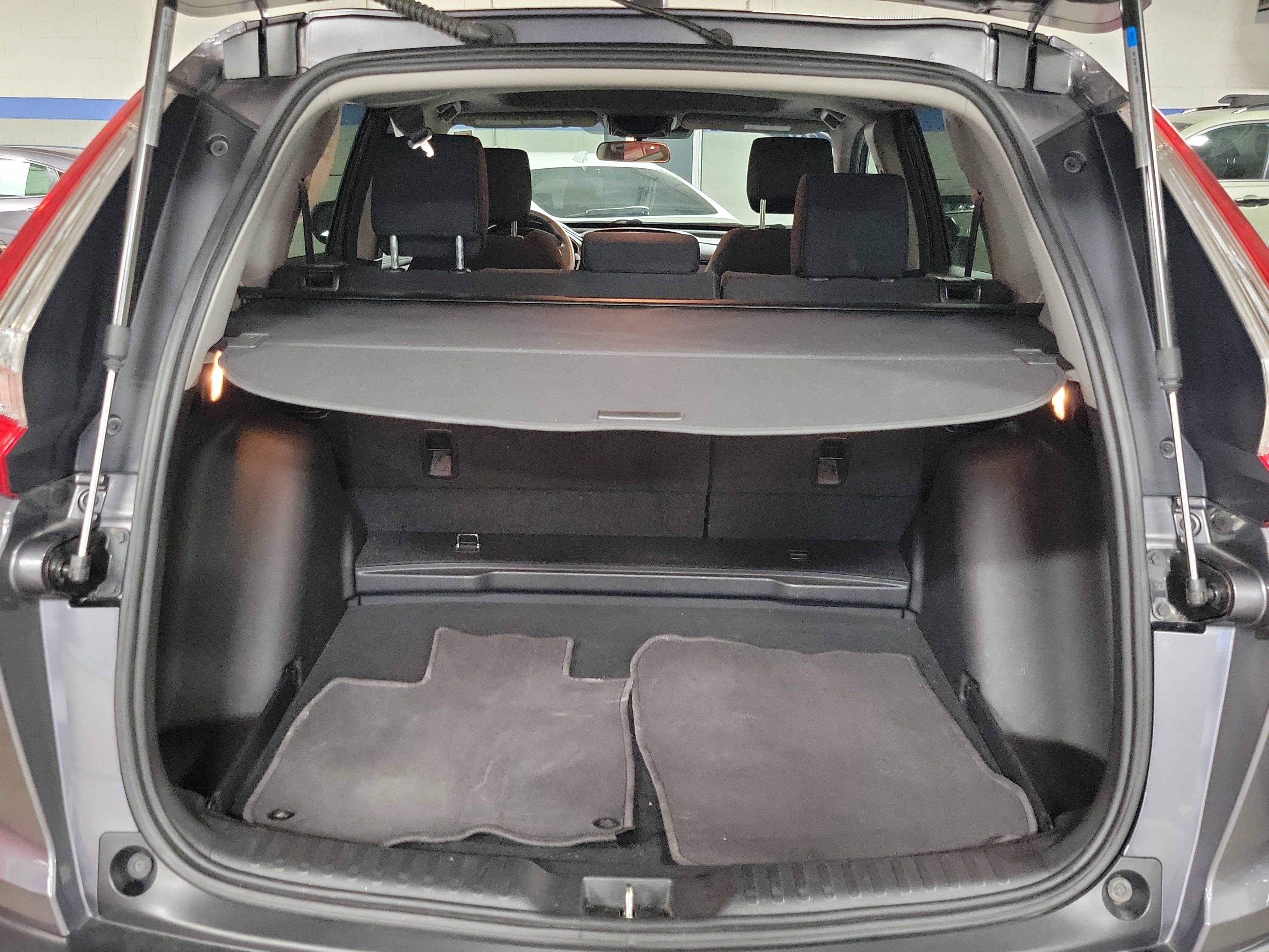 Used 2018 Honda CR-V EX image 10