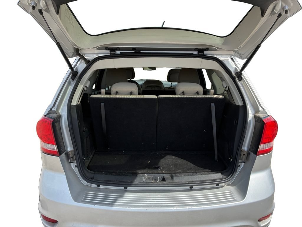 Used 2013 Dodge Journey SXT w/ Flexible Seating Group FWD image 11