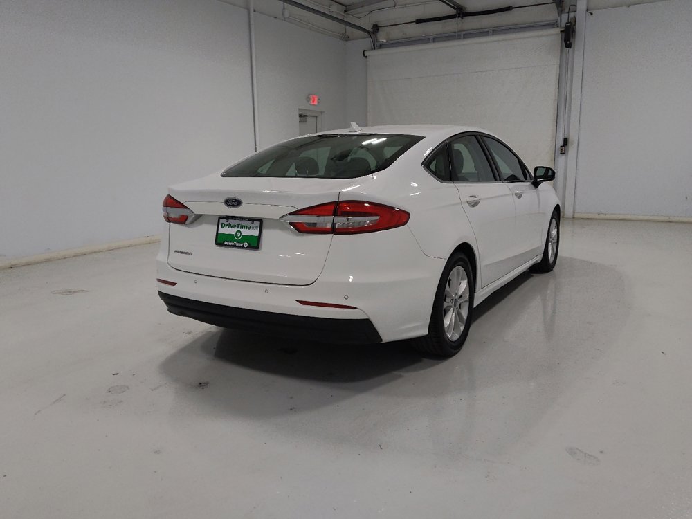 Used 2020 Ford Fusion SE FWD image 9