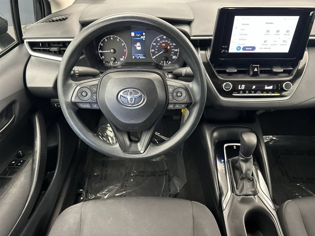Used 2024 Toyota Corolla LE FWD image 13