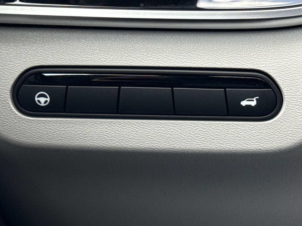 New 2027 INFINITI QX65 Sport w/ Cargo Package AWD/4WD image 13
