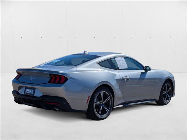 Used 2024 Ford Mustang Premium image 5