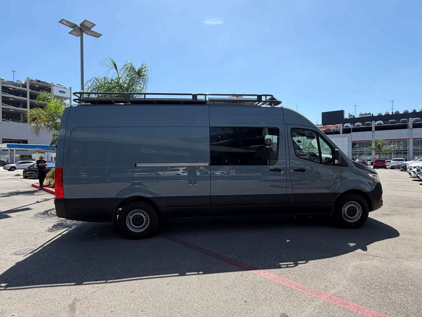 Used 2024 Mercedes-Benz Sprinter 2500 w/ Acoustic Package image 12
