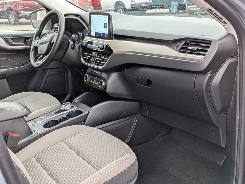 Used 2022 Ford Escape SE w/ Convenience Package image 21