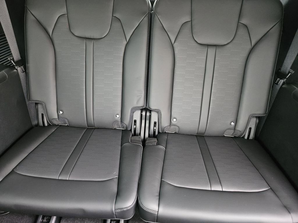 New 2026 Kia Sorento EX FWD image 22