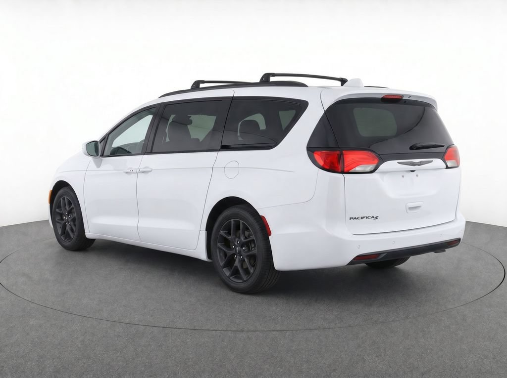 Used 2018 Chrysler Pacifica Touring-L Plus w/ S Appearance Package FWD image 6