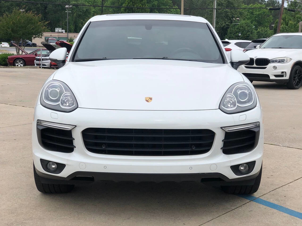 Used 2017 Porsche Cayenne S Platinum image 2