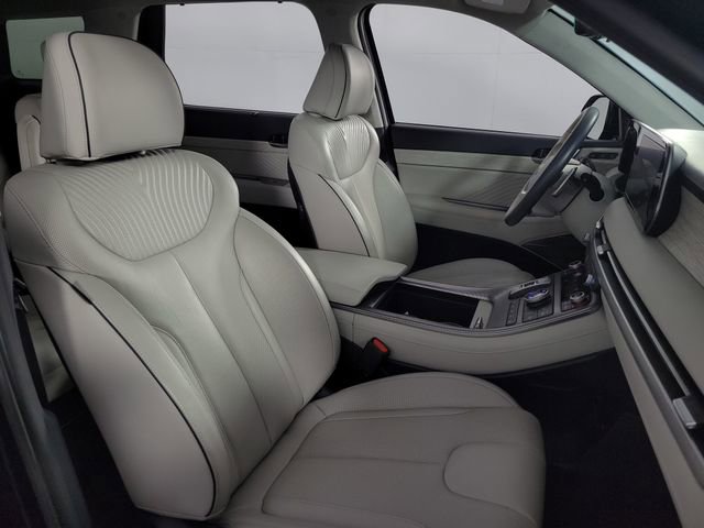Used 2024 Hyundai Palisade Calligraphy image 16