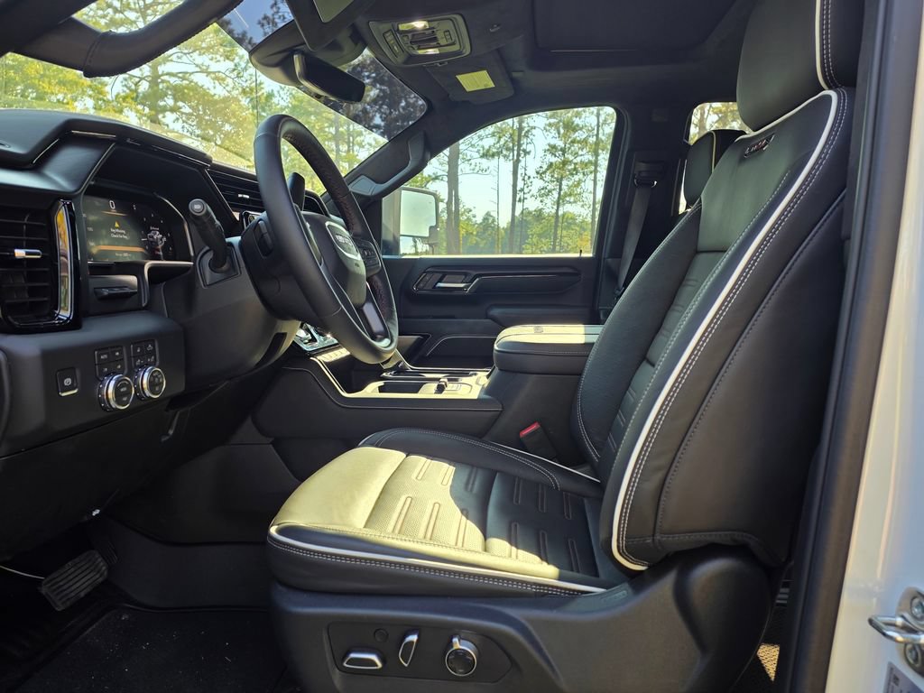 Used 2026 GMC Sierra 2500 AT4X AWD/4WD image 14