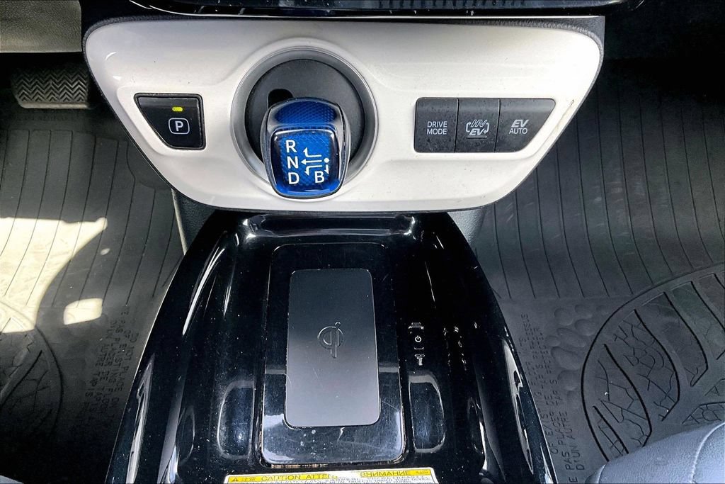 Used 2018 Toyota Prius Prime Plus FWD image 24