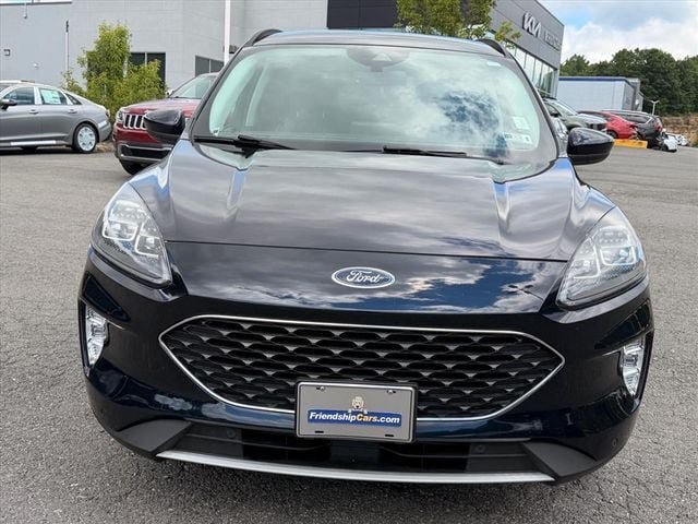 Used 2021 Ford Escape Titanium AWD/4WD image 18