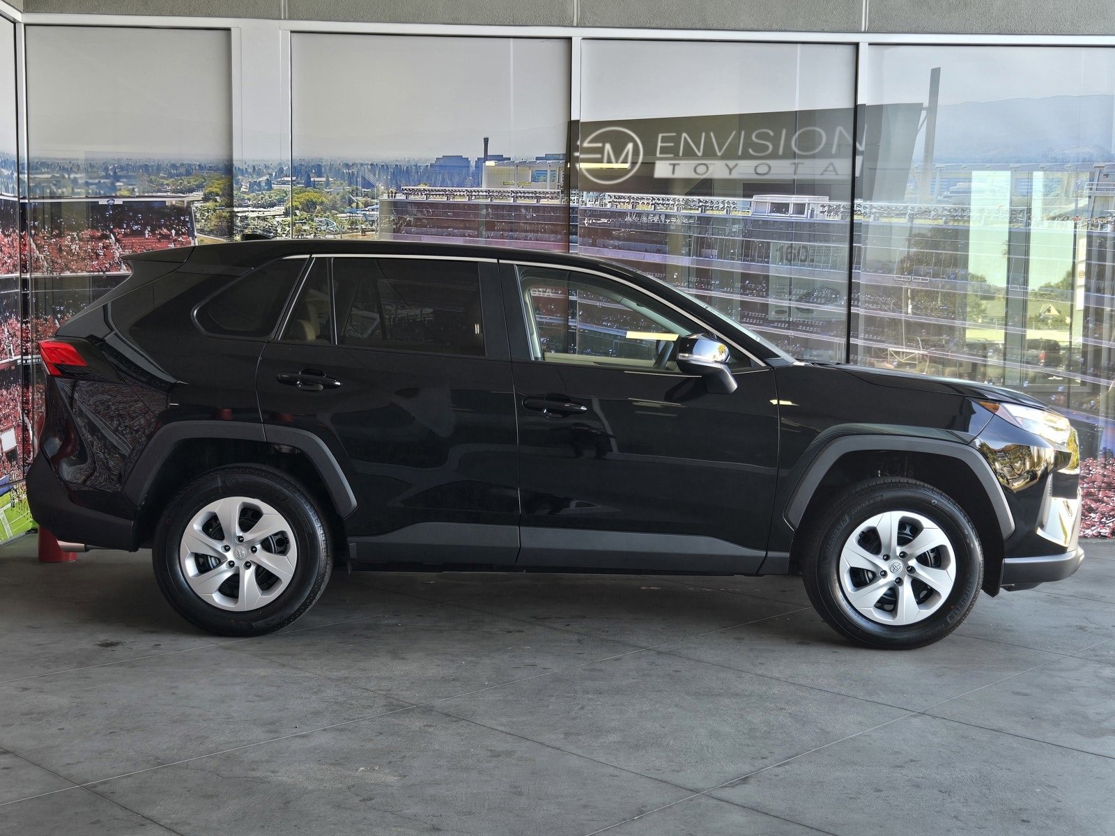 Certified 2025 Toyota RAV4 LE image 4