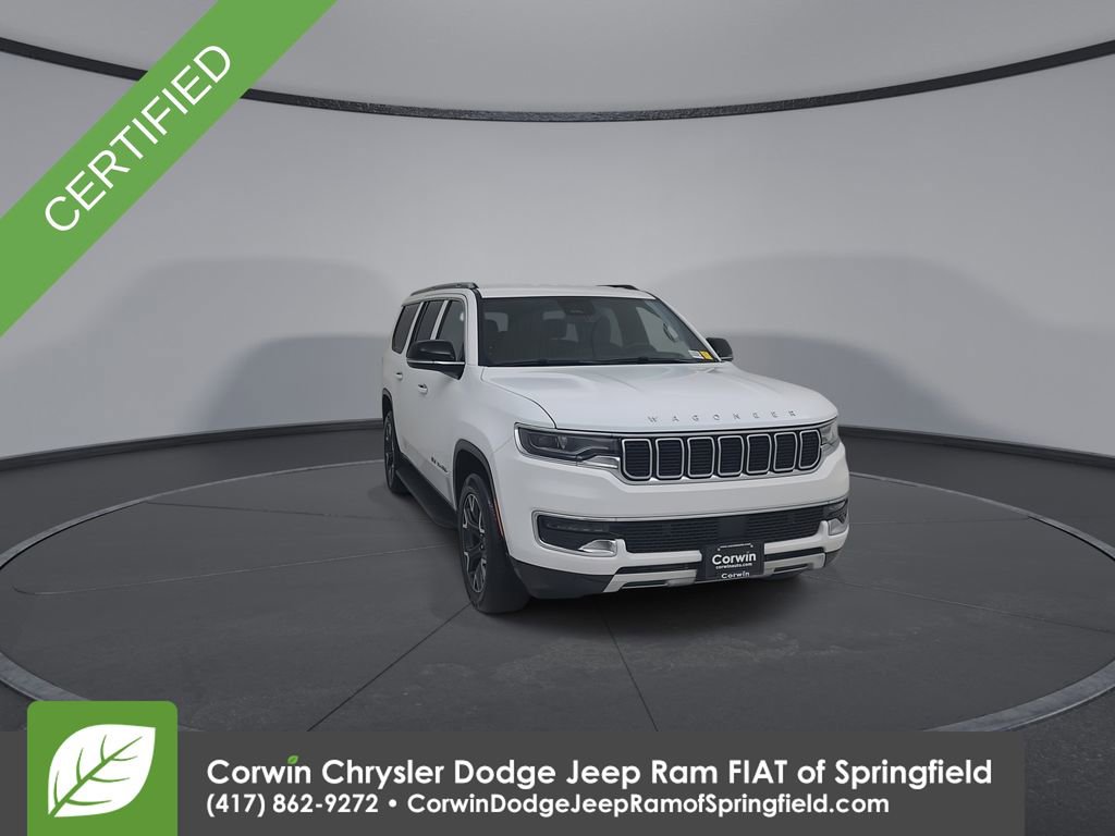 Certified 2024 Jeep Wagoneer L Series III w/ Flexible Seating Group image 4