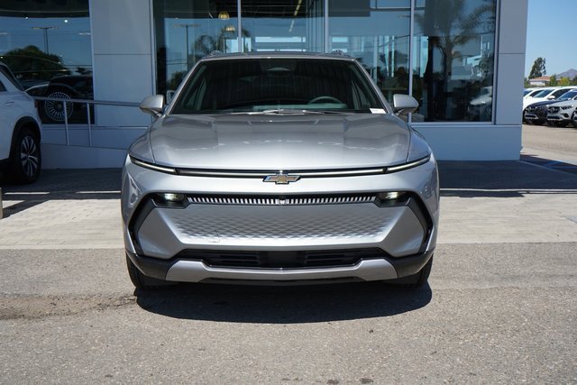 New 2025 Chevrolet Equinox EV LT image 3