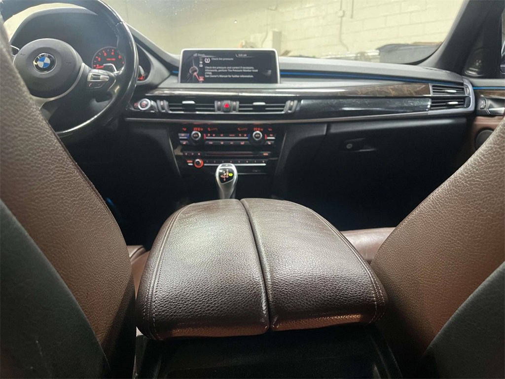 Used 2015 BMW X5 xDrive35i image 13