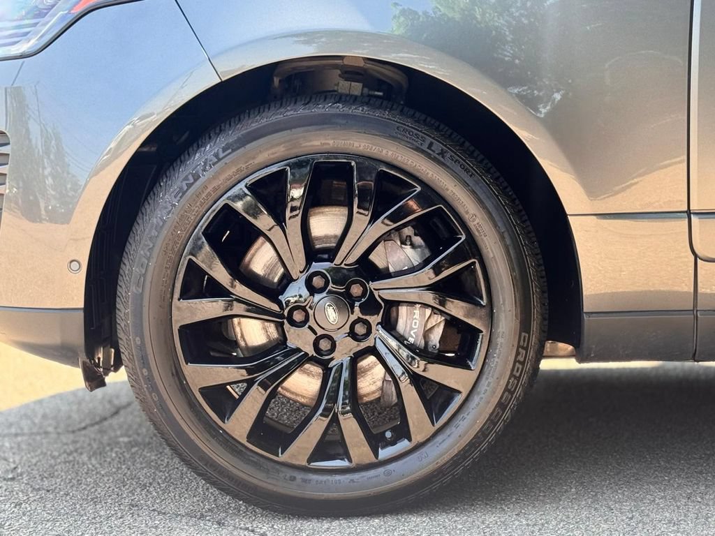 Used 2018 Land Rover Range Rover Supercharged AWD/4WD image 11