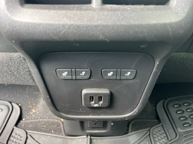 Used 2020 Chevrolet Equinox Premier FWD image 17