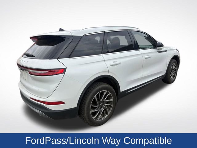 Used 2021 Lincoln Corsair AWD w/ Elements Package image 8
