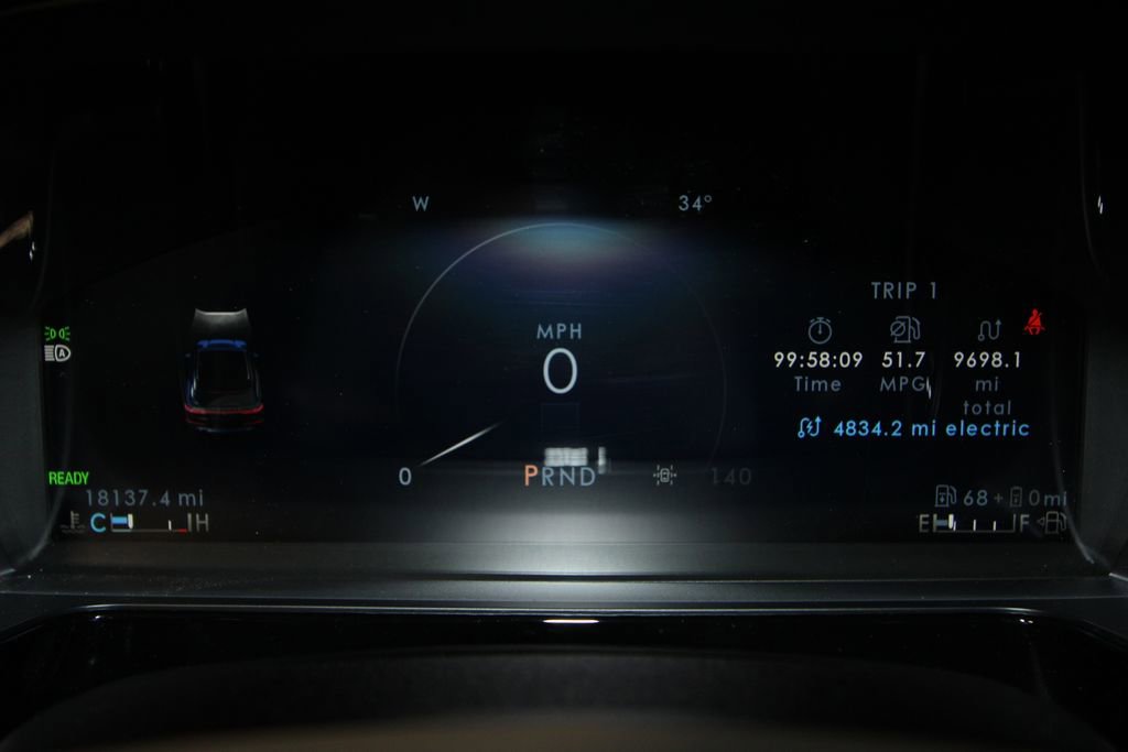 Used 2025 Lincoln Corsair Grand Touring w/ Towing Package image 10