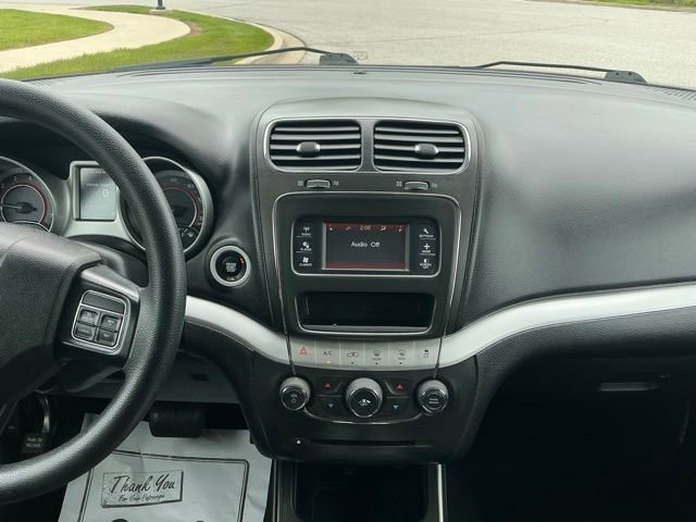 Used 2017 Dodge Journey SE w/ Flexible Seating Group FWD image 24