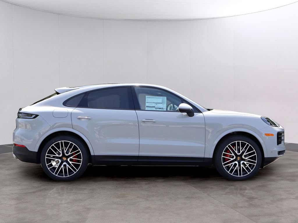 New 2026 Porsche Cayenne S AWD/4WD image 9