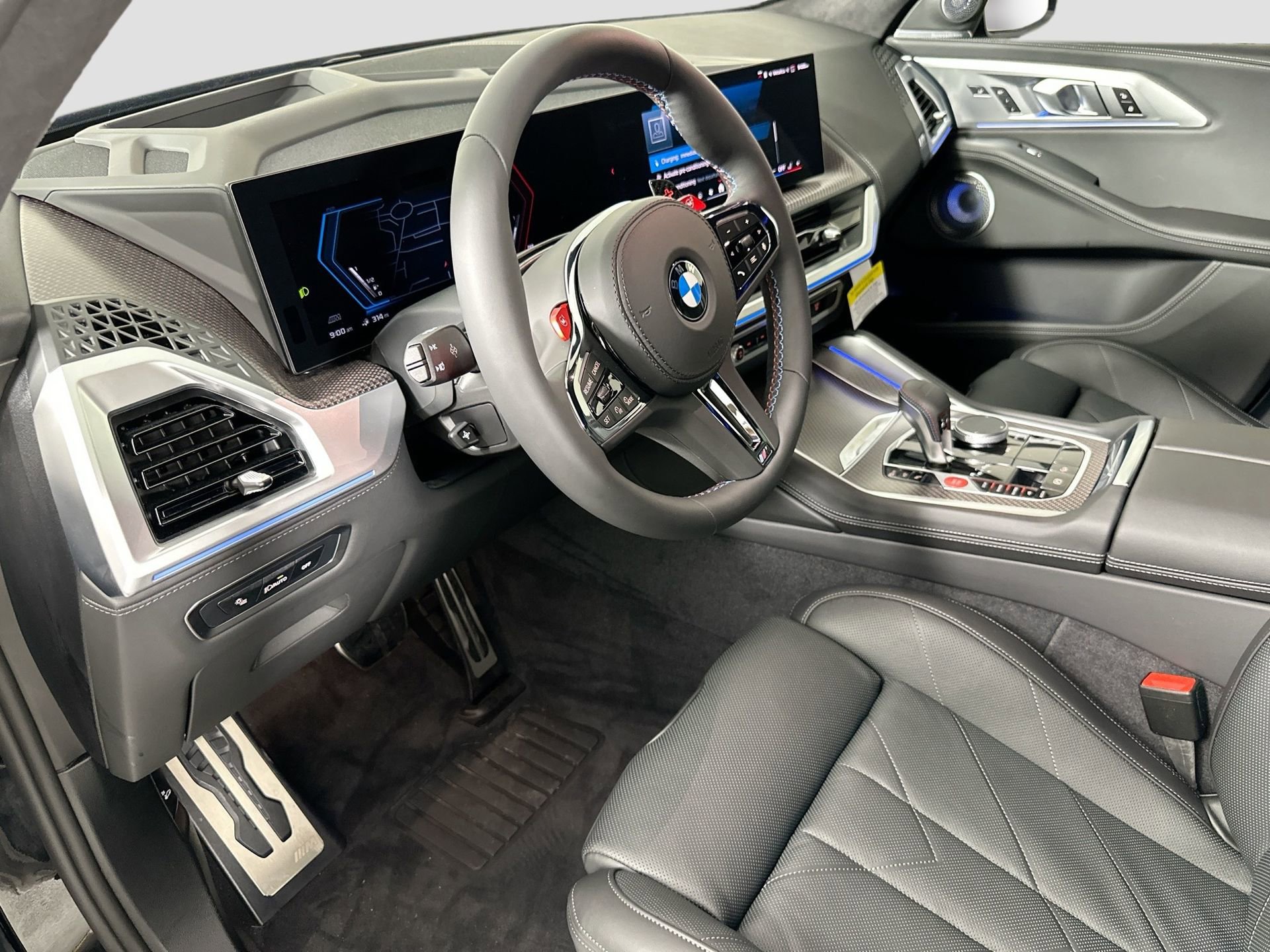 New 2026 BMW XM Label Red image 9