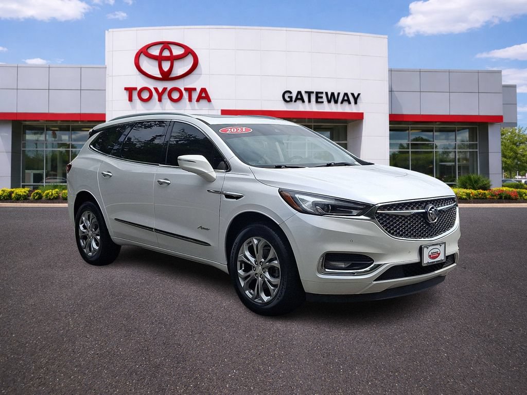 Used 2021 Buick Enclave Avenir w/ Avenir Technology Package AWD/4WD image 3