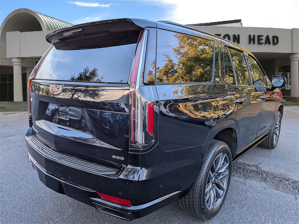 Certified 2024 Cadillac Escalade Sport Platinum w/ LPO, Floor Liner Package image 6