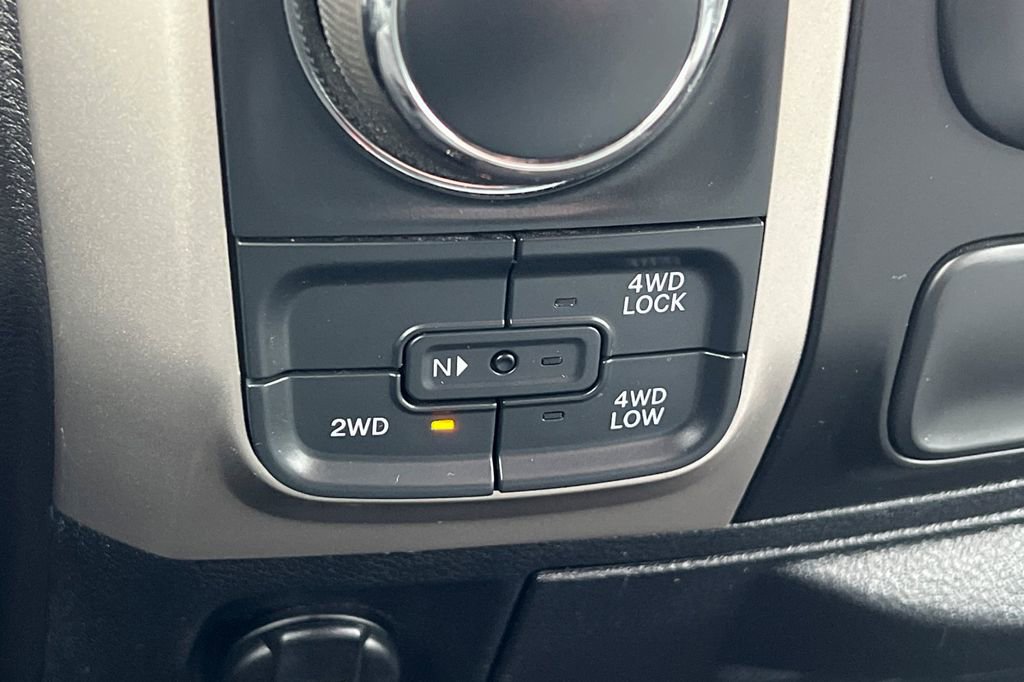 Used 2018 RAM 1500 Classic SLT image 24