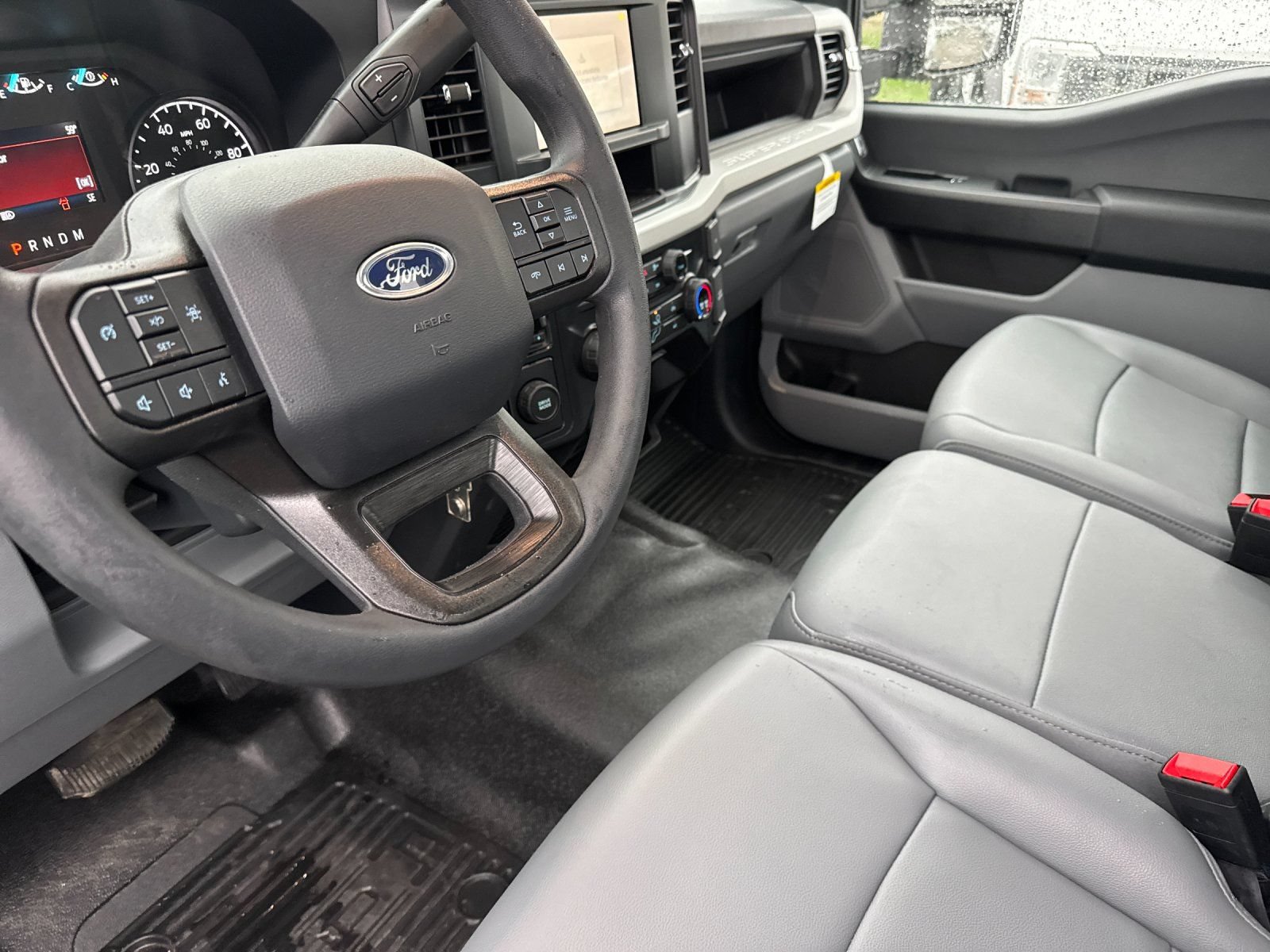 New 2025 Ford F550 2WD Regular Cab Super Duty image 10