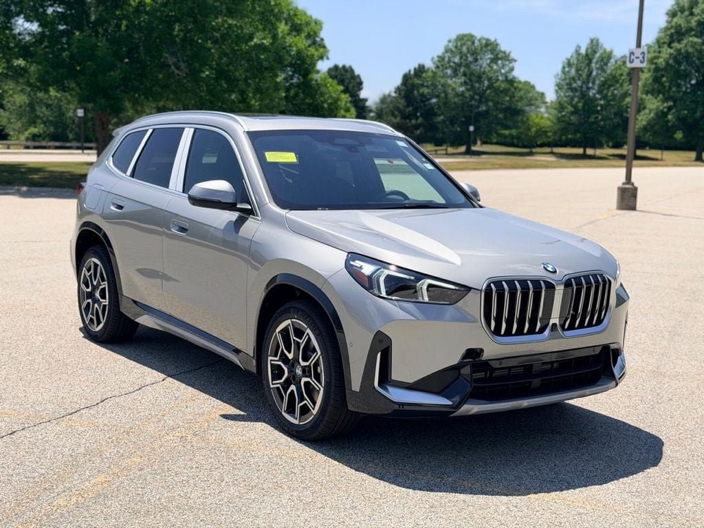 New 2026 BMW X1 xDrive28i w/ Technology Package AWD/4WD image 8