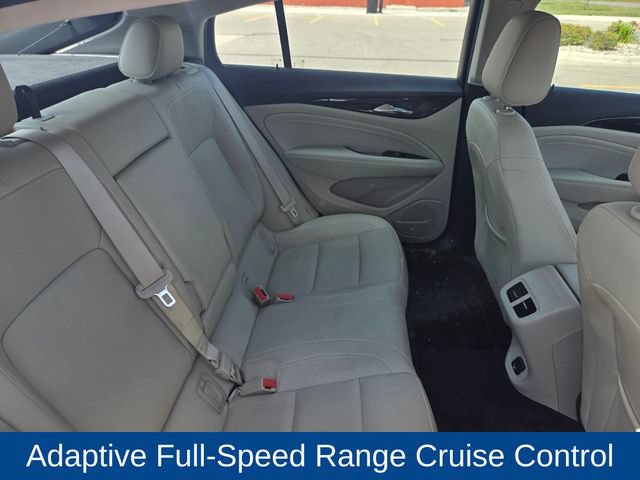 Used 2018 Buick Regal Essence w/ Driver Confidence Package #1 AWD/4WD image 42