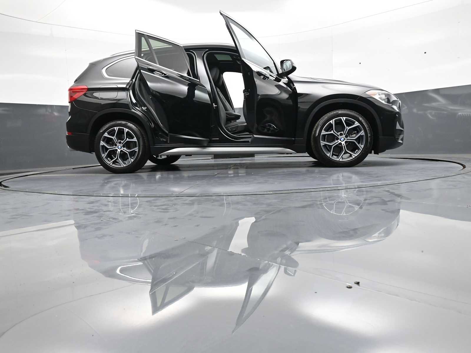 Used 2022 BMW X1 xDrive28i w/ Convenience Package AWD/4WD image 51