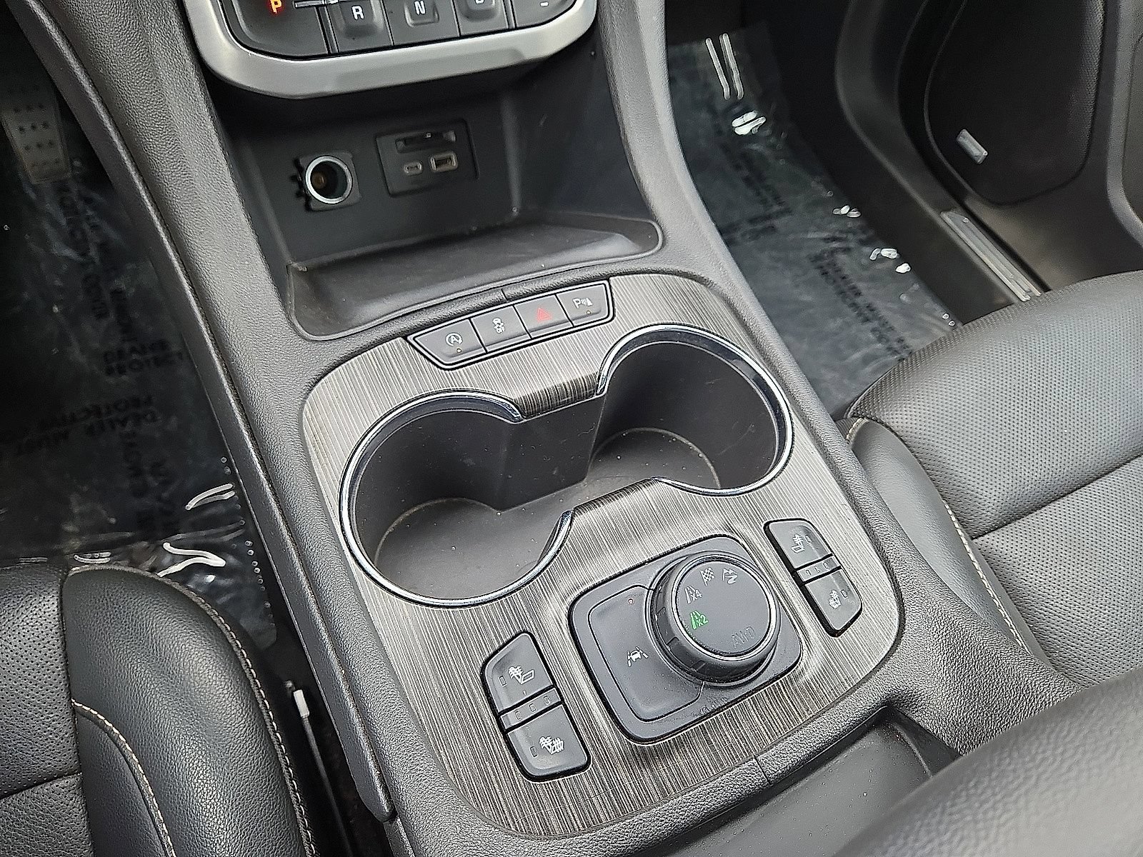Used 2023 GMC Acadia SLT AWD/4WD image 30