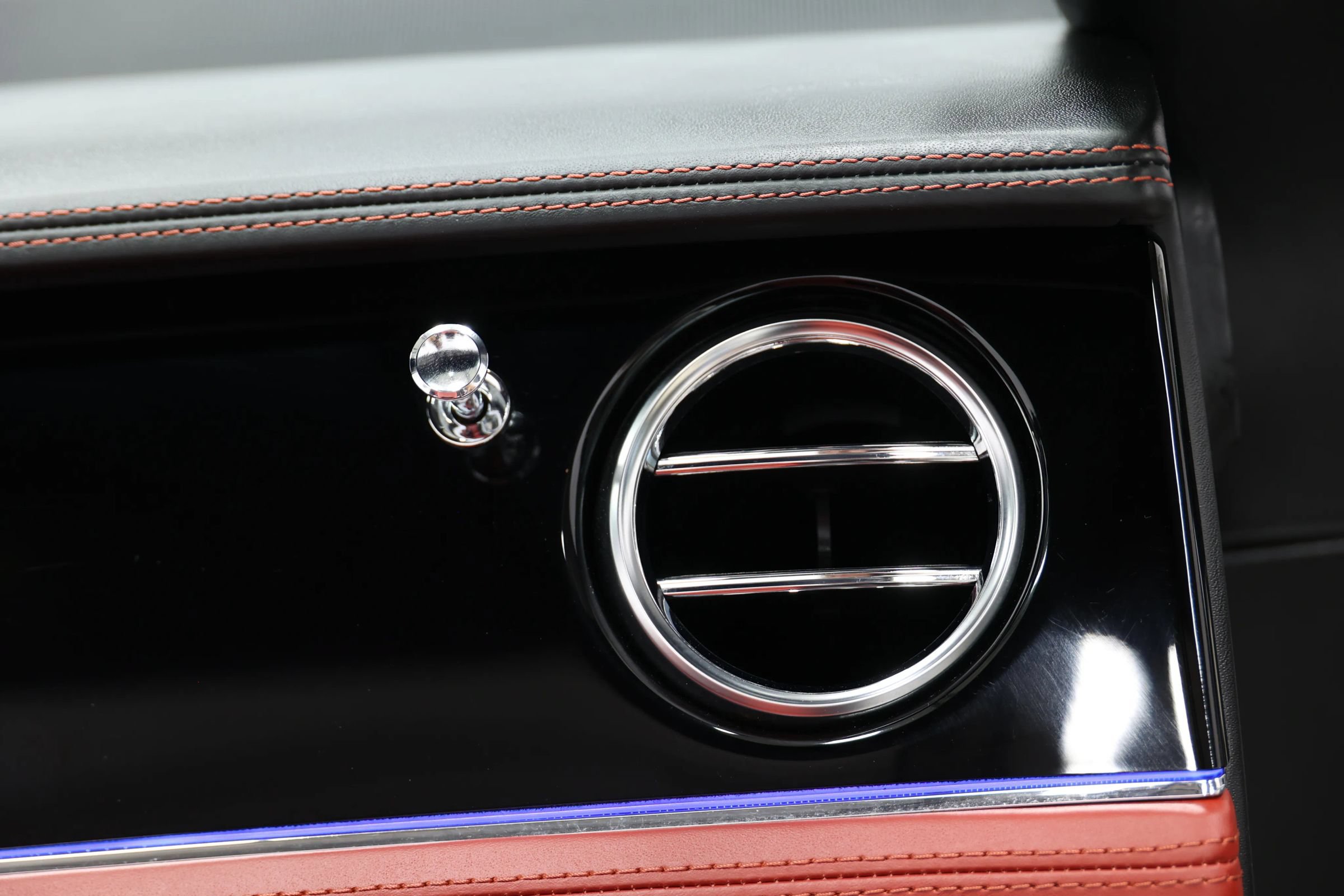 Used 2020 Bentley Continental GT V8 AWD/4WD image 99