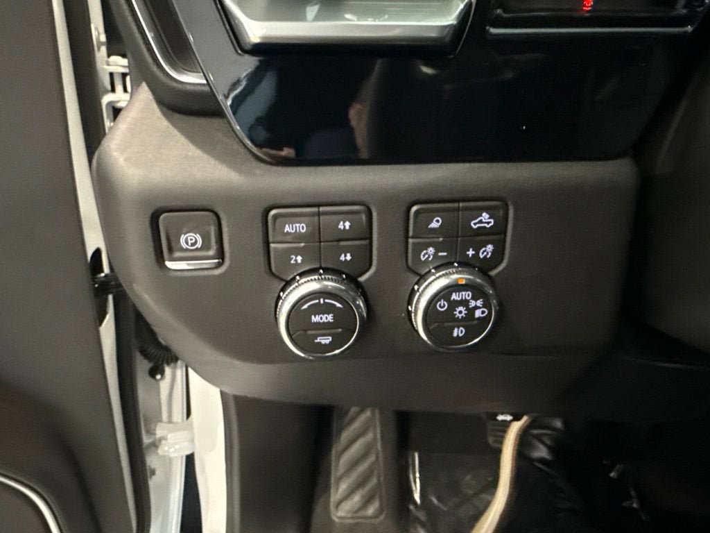 New 2026 GMC Sierra 1500 SLT AWD/4WD image 35