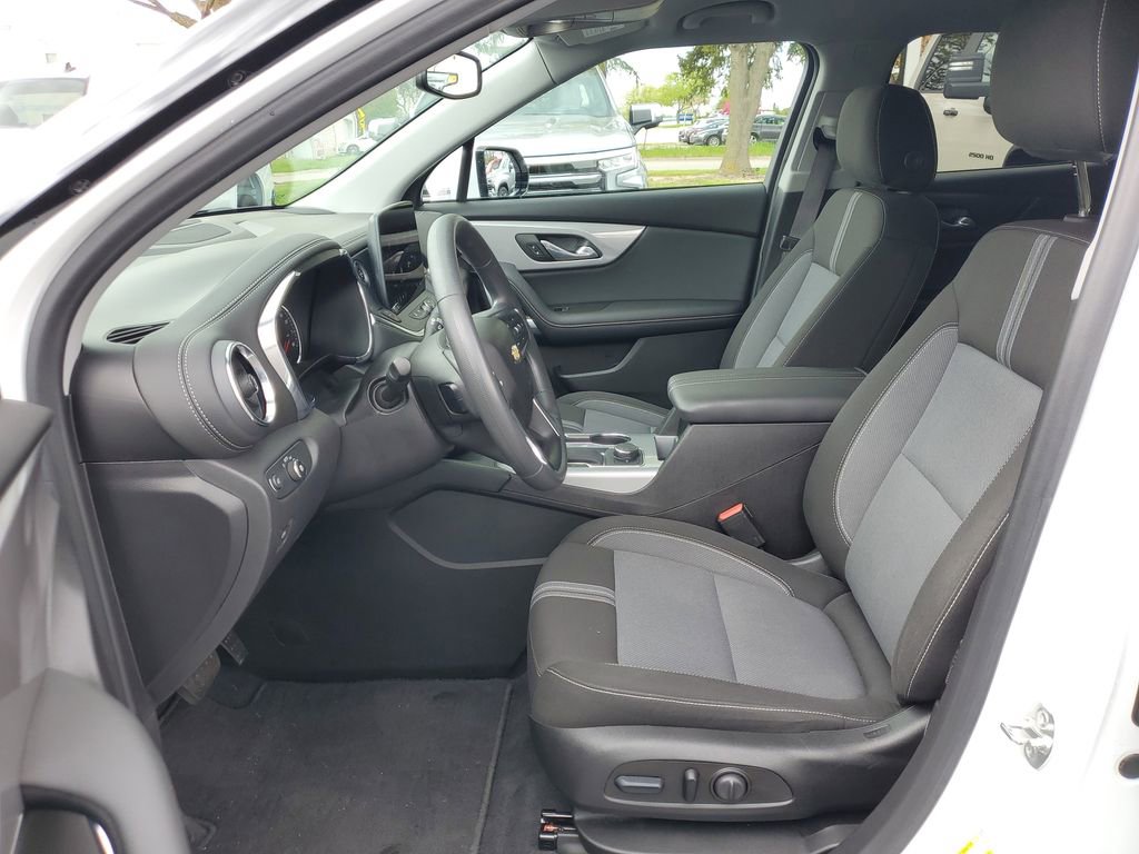 Used 2023 Chevrolet Blazer LT w/ Convenience Package AWD/4WD image 5