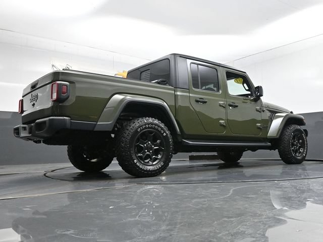 Used 2023 Jeep Gladiator Sport AWD/4WD image 31