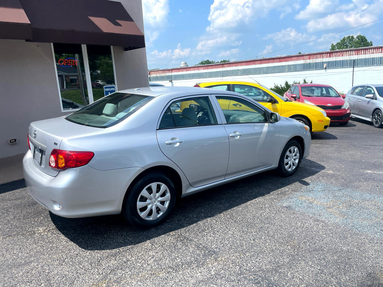 Used 2010 Toyota Corolla image 5