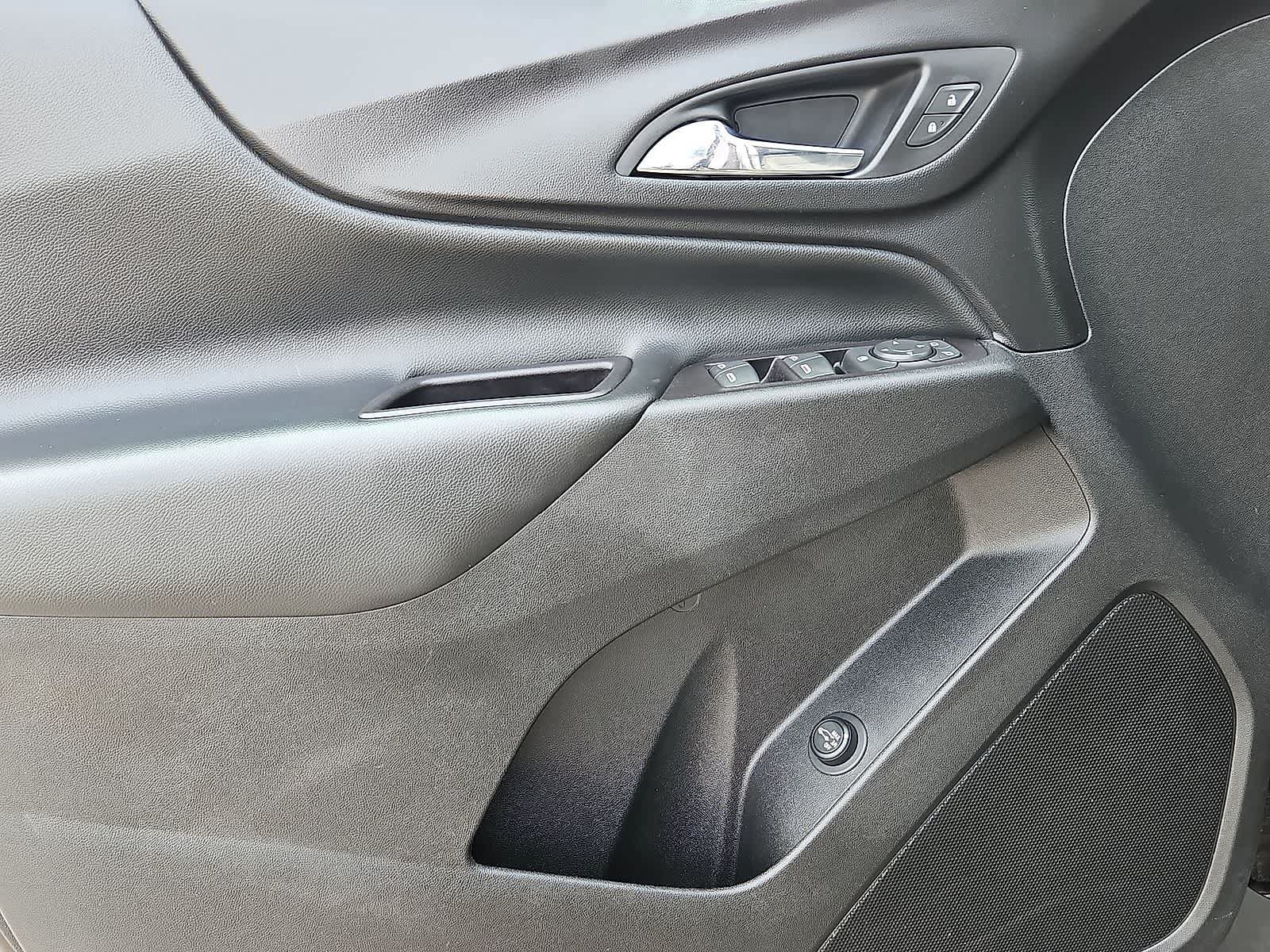 Used 2020 Chevrolet Equinox LT AWD/4WD image 27