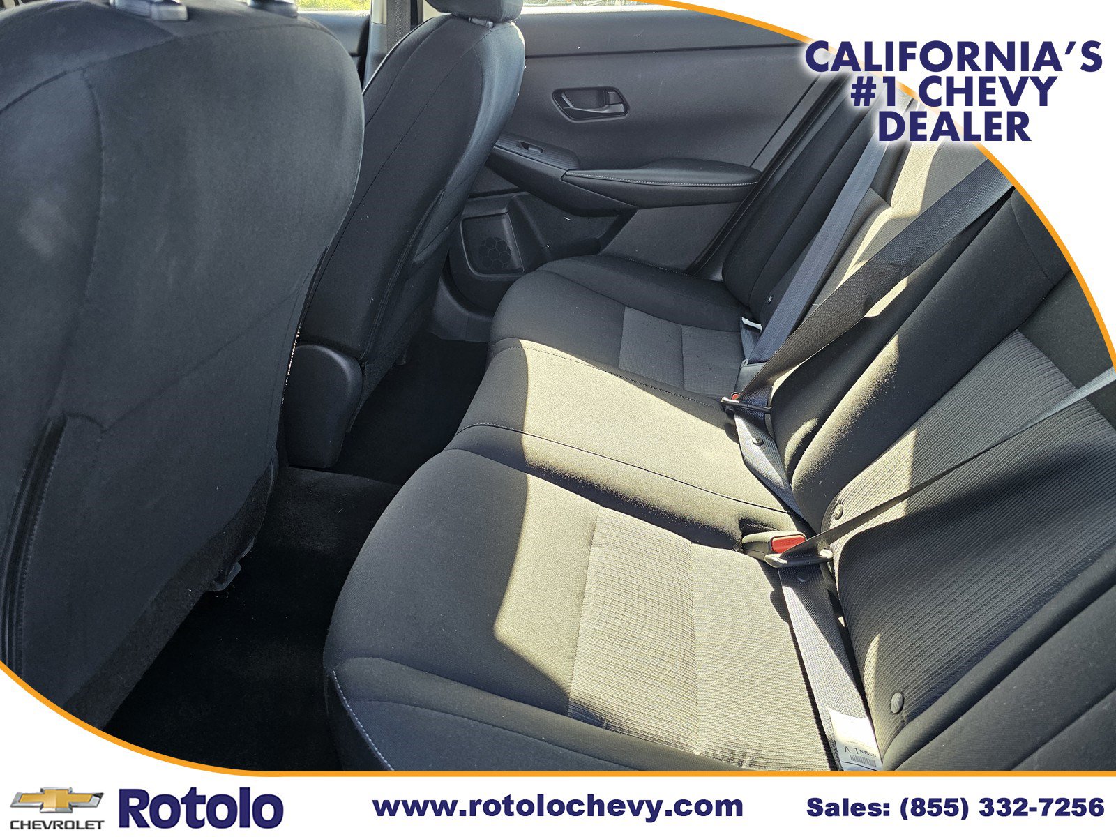 Used 2025 Nissan Sentra SV FWD image 16