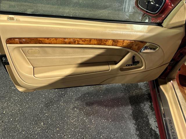 Used 2001 Mercedes-Benz SL 500 image 17
