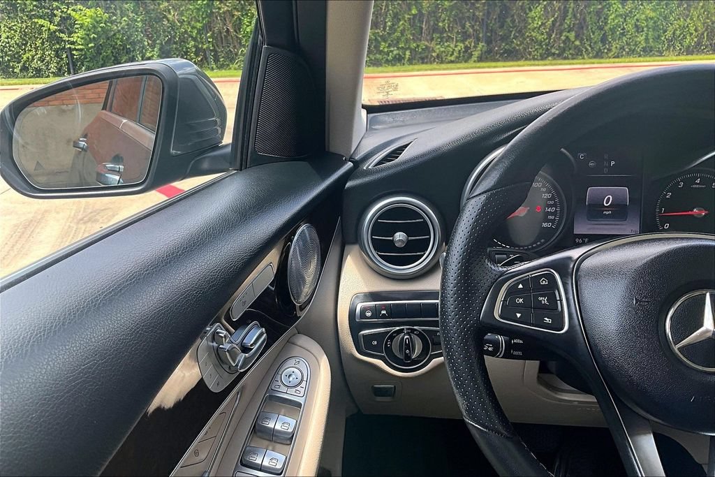 Used 2017 Mercedes-Benz GLC 300 image 26