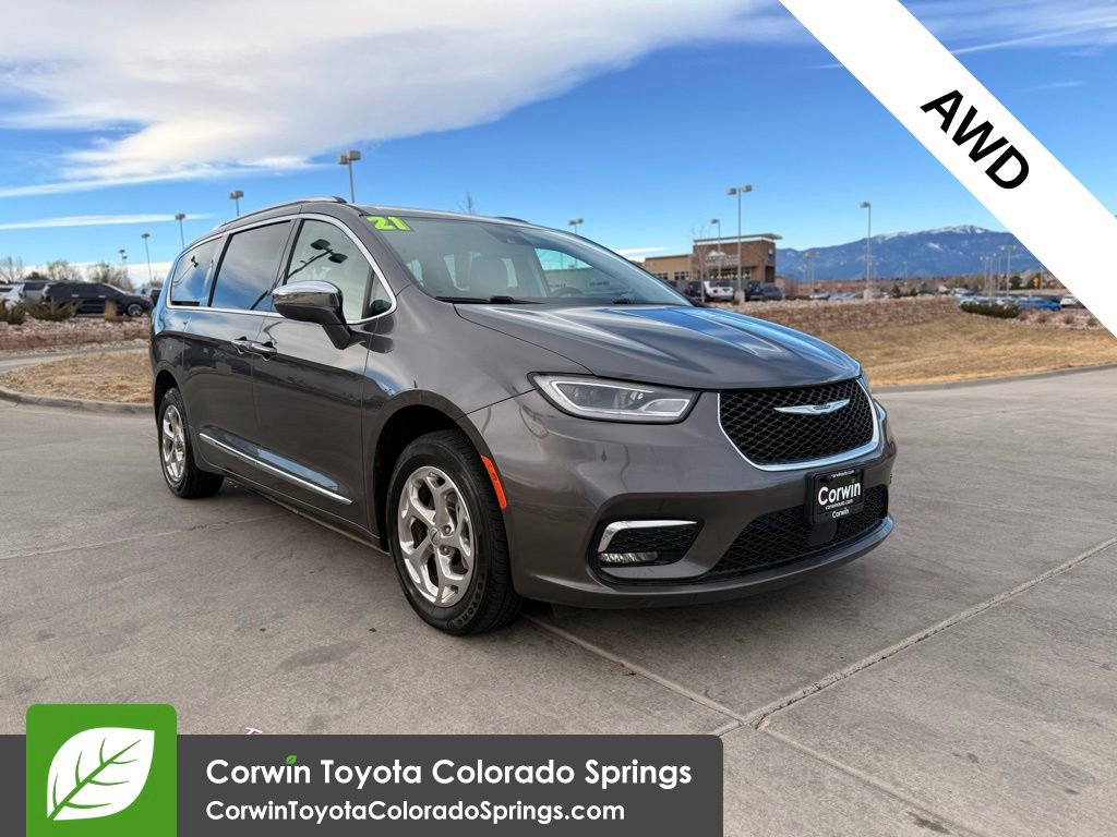 Used 2021 Chrysler Pacifica Limited image 1